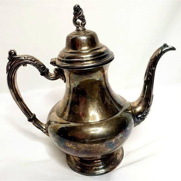 Oneida Silversmith | 🎉HP🎉 Vintage Silver Plated Tea Pot - Picture 1 of 6